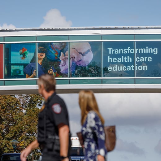 SkywalkBanners7100423